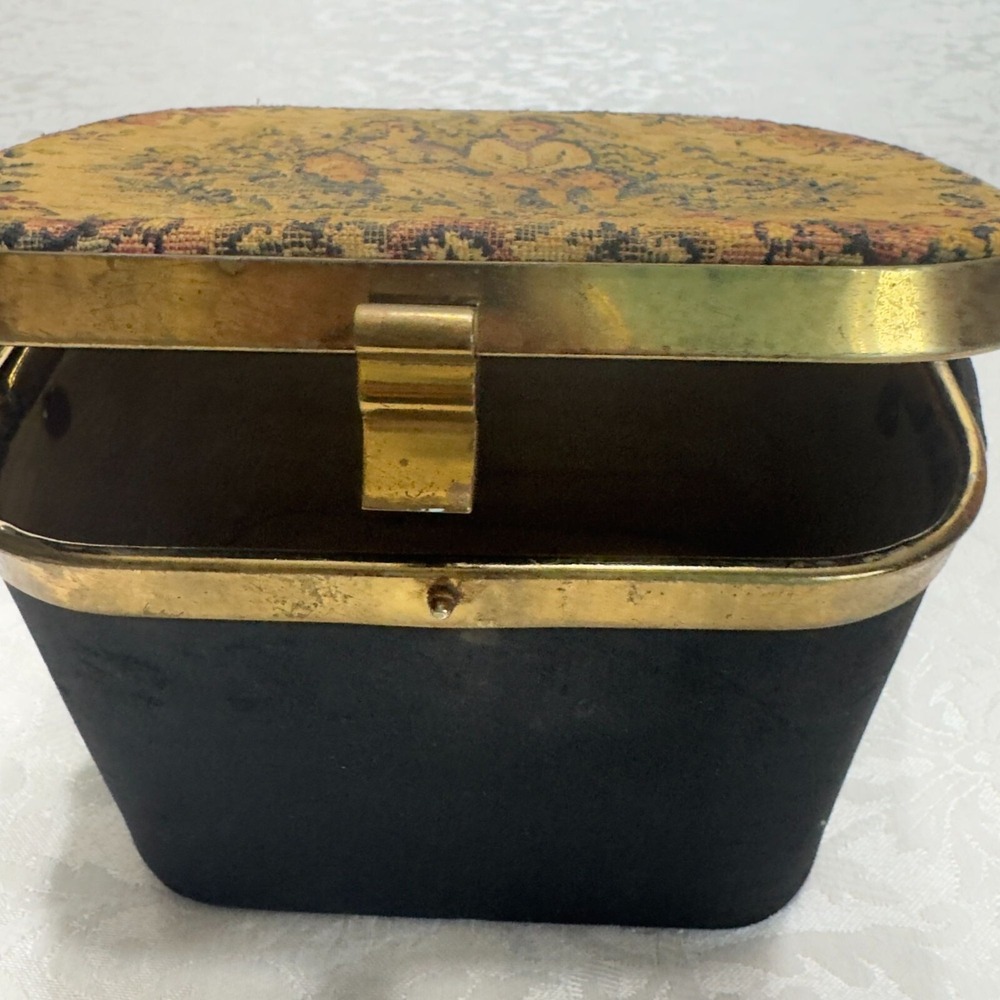 Vintage Black Box Top Handbag Brass Accent Purse Needle Point Petit Tapestry 60s - Picture 9 of 12